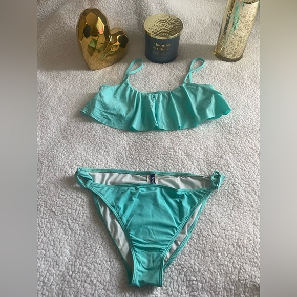 REEF 2 Pieces Bikini - Picture 2 of 5